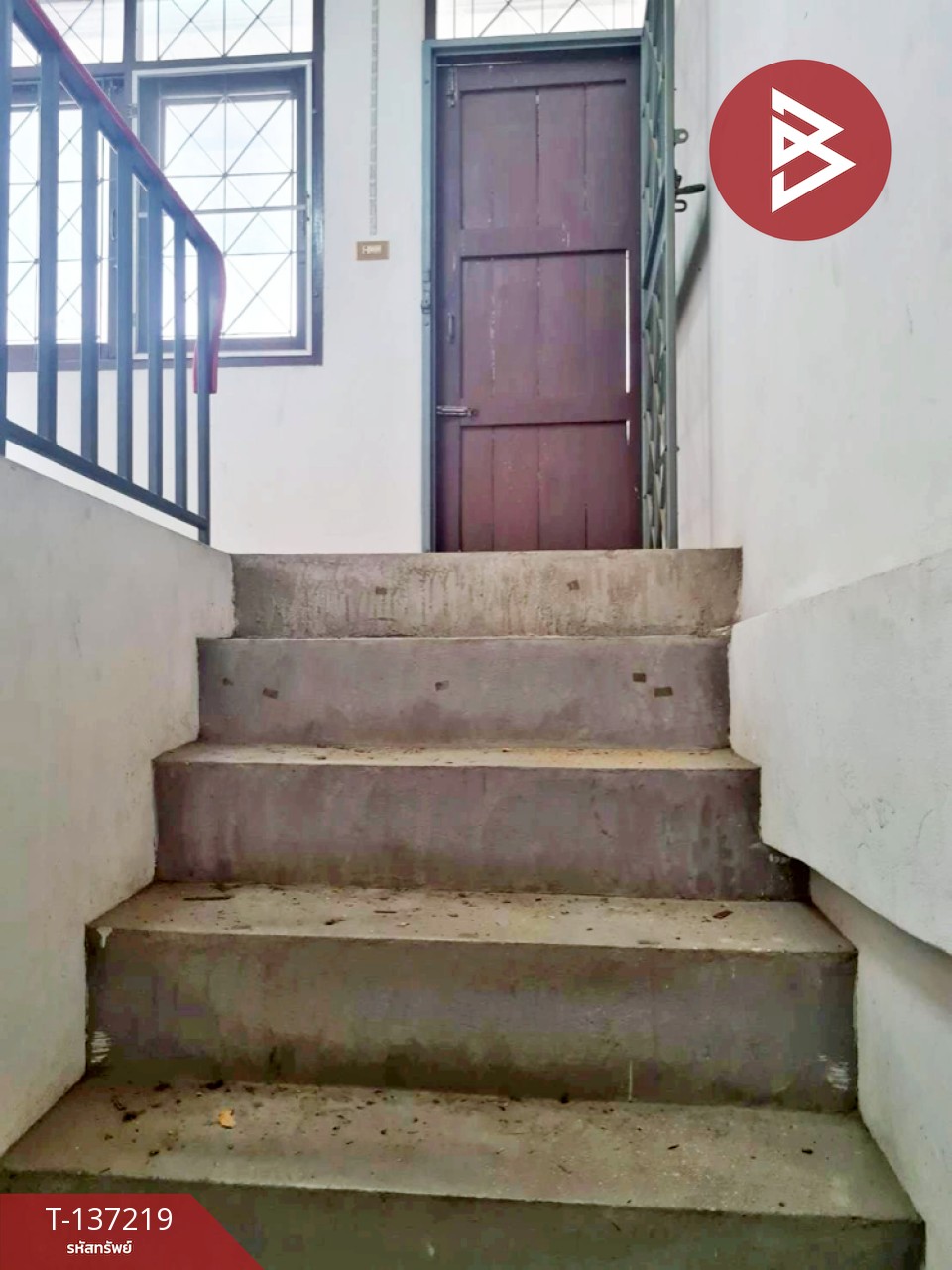 ขายอาคารพาณิชย์ 3 ชั้น เนื้อที่ 17 ตารางวา ต.ห้วยจรเข้ เมืองนครปฐม 12