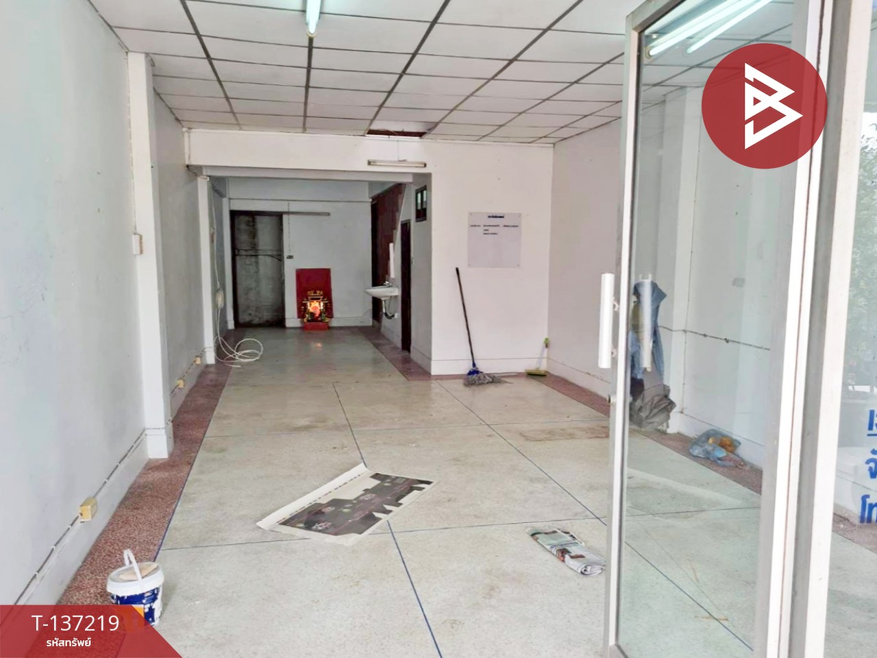 ขายอาคารพาณิชย์ 3 ชั้น เนื้อที่ 17 ตารางวา ต.ห้วยจรเข้ เมืองนครปฐม 4