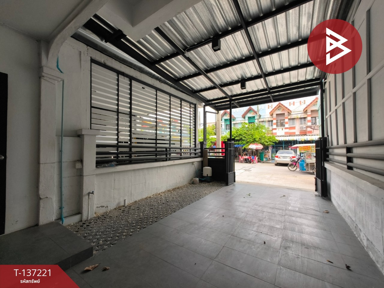 ขายทาวน์เฮ้าส์ หมู่บ้านสายรุ้ง หนามแดง-บางพลี สมุทรปราการ พร้อมอยู่ 3