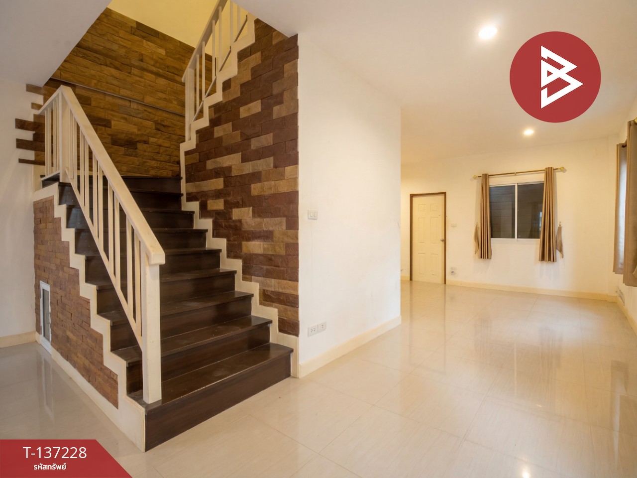 ขายทาวน์เฮ้าส์ โครงการบ้านรัก เมืองเก่า ขอนแก่น 3