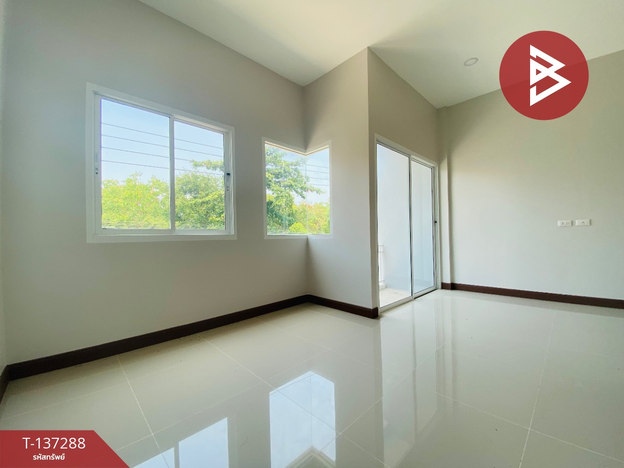 ขายทาวน์เฮ้าส์ หมู่บ้านสวนแก้ว สมุทรสงคราม ทำเลดี ใกล้แหล่งชุมชน 10