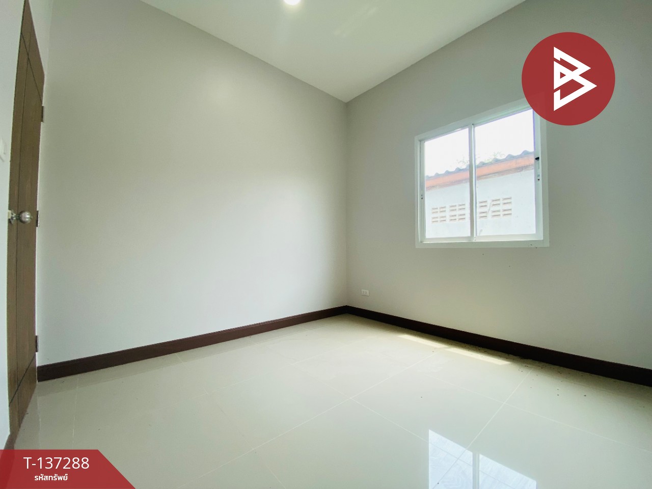 ขายทาวน์เฮ้าส์ หมู่บ้านสวนแก้ว สมุทรสงคราม ทำเลดี ใกล้แหล่งชุมชน 7