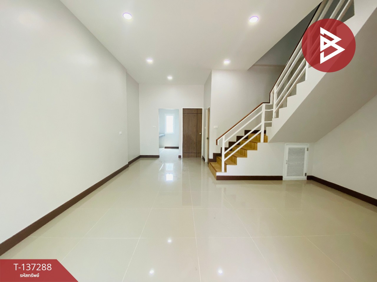 ขายทาวน์เฮ้าส์ หมู่บ้านสวนแก้ว สมุทรสงคราม ทำเลดี ใกล้แหล่งชุมชน 3