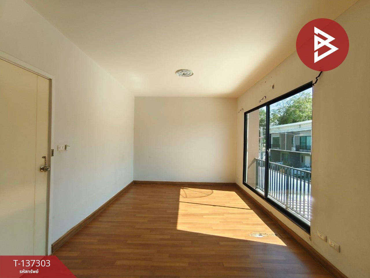 ขายทาวน์เฮ้าส์ หมู่บ้านเดอะคอนเนค สุวรรณภูมิ 3 (The Connect Suwannabhumi 3) พร้อมอยู่ 10