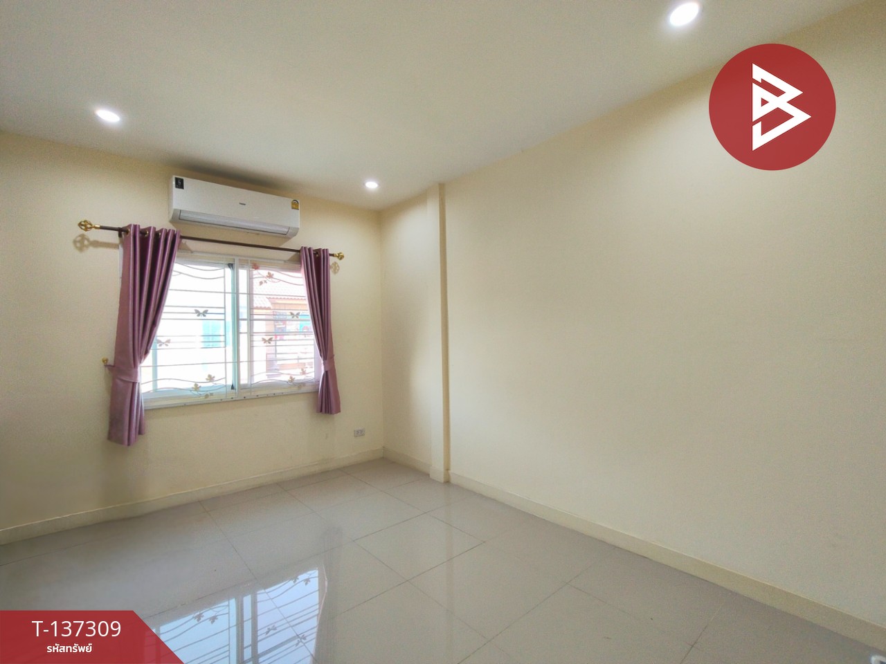 ขายทาวน์เฮ้าส์ หมู่บ้านเทพารักษ์ โครงการ 15 บางเสาธง สมุทรปราการ พร้อมผู้เช่า 11