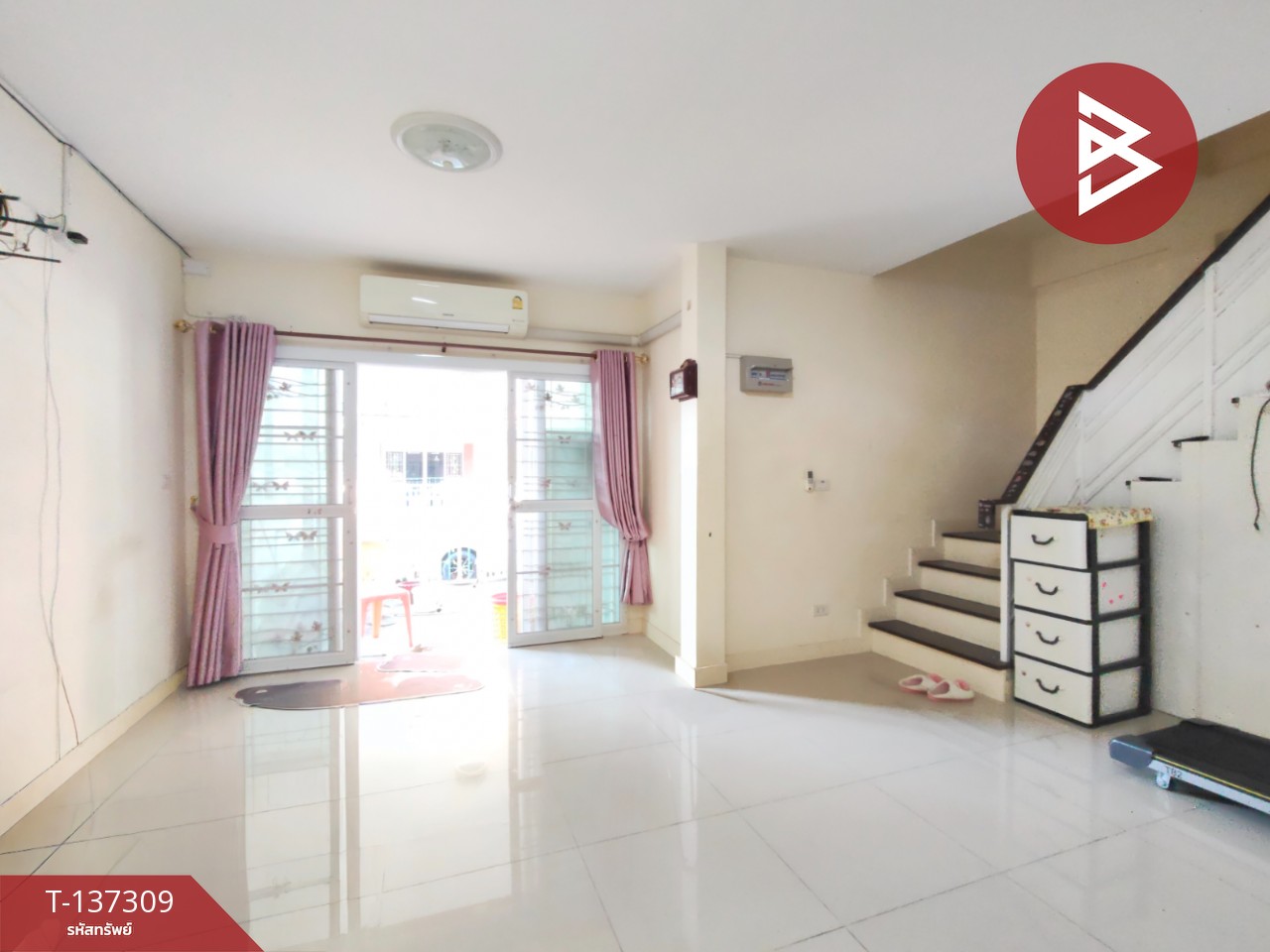 ขายทาวน์เฮ้าส์ หมู่บ้านเทพารักษ์ โครงการ 15 บางเสาธง สมุทรปราการ พร้อมผู้เช่า 4