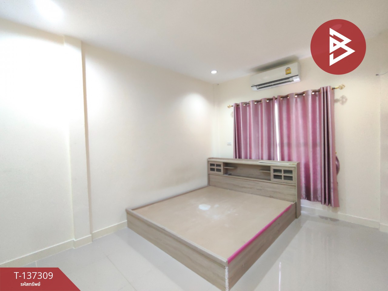 ขายทาวน์เฮ้าส์ หมู่บ้านเทพารักษ์ โครงการ 15 บางเสาธง สมุทรปราการ พร้อมผู้เช่า 10