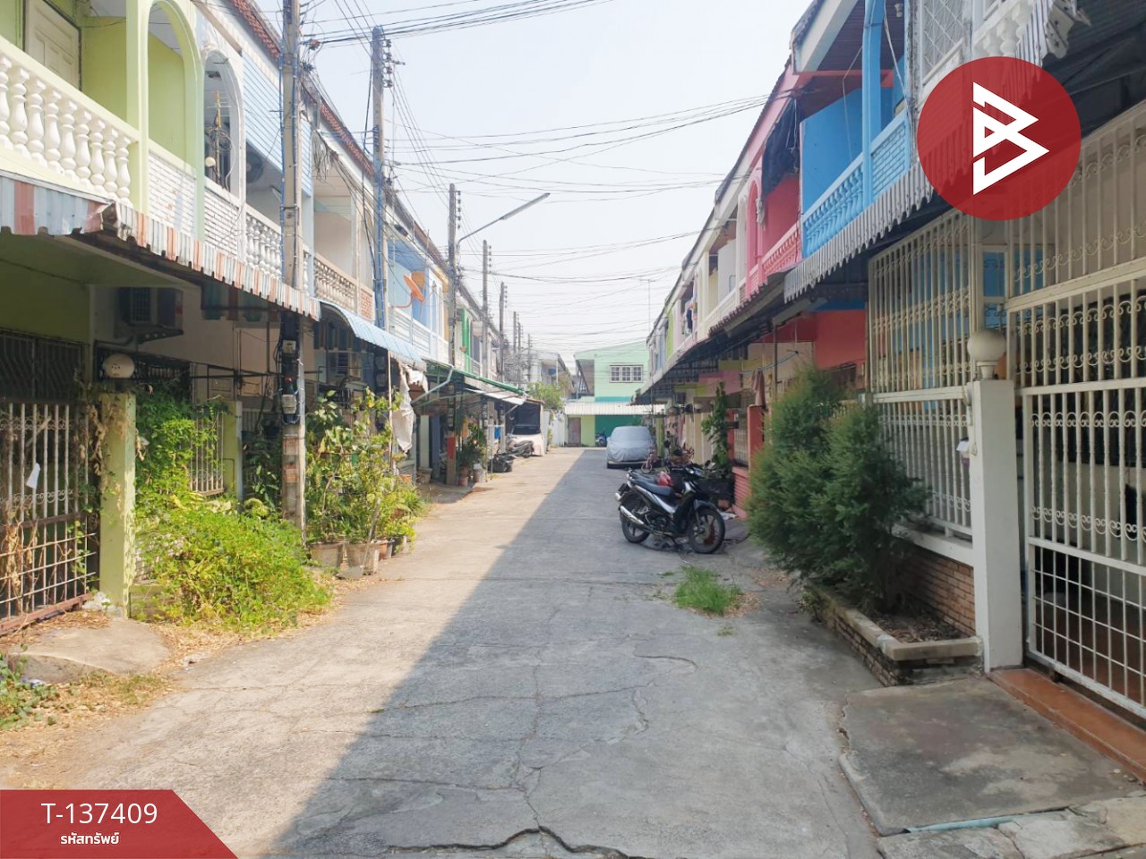 ขายทาวน์เฮ้าส์ 2 ชั้น เนื้อที่ 16.7 ตร.วา ถ.สวรรค์วิถี จ.นครสวรรค์ 13