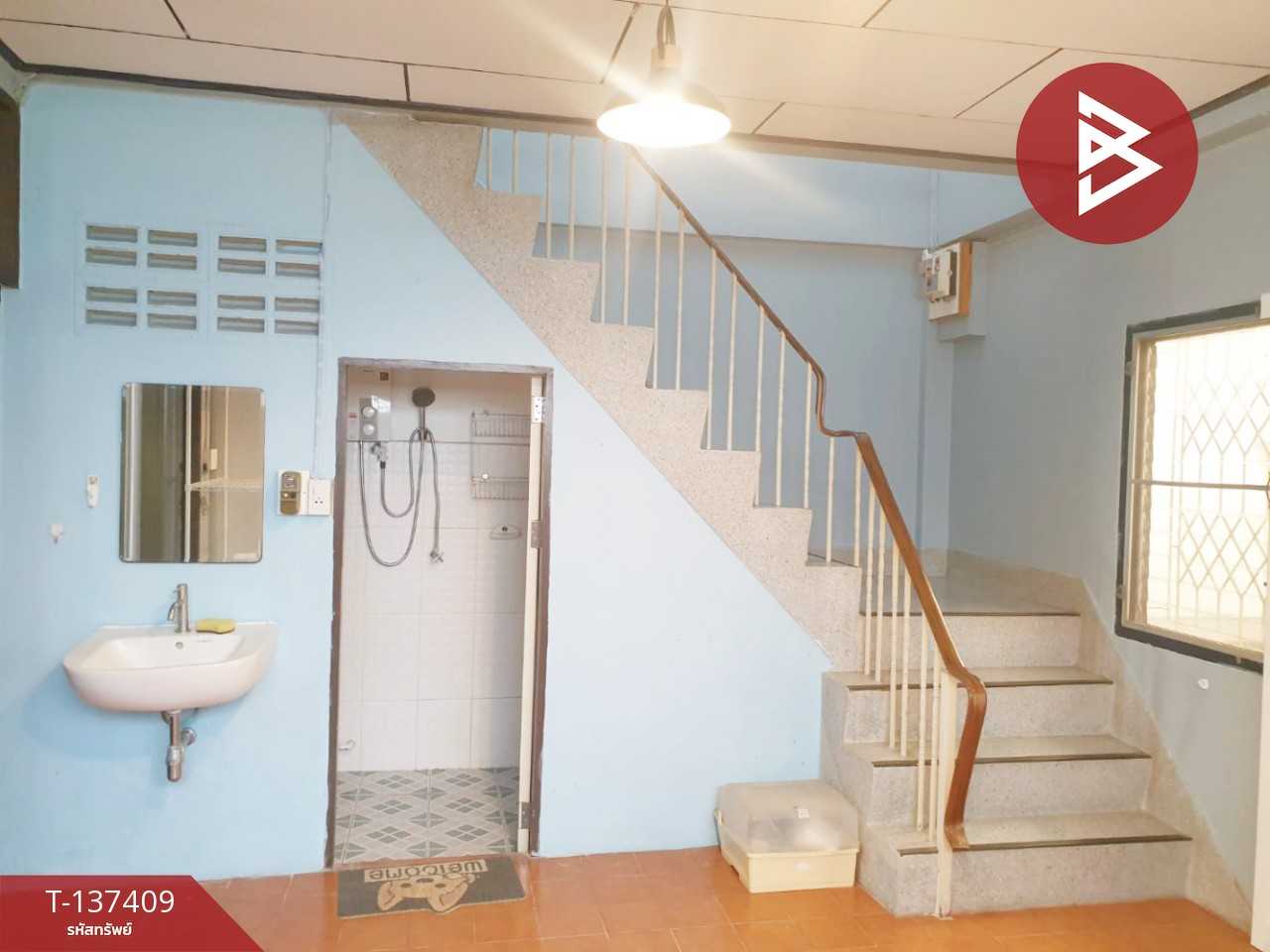 ขายทาวน์เฮ้าส์ 2 ชั้น เนื้อที่ 16.7 ตร.วา ถ.สวรรค์วิถี จ.นครสวรรค์ 5