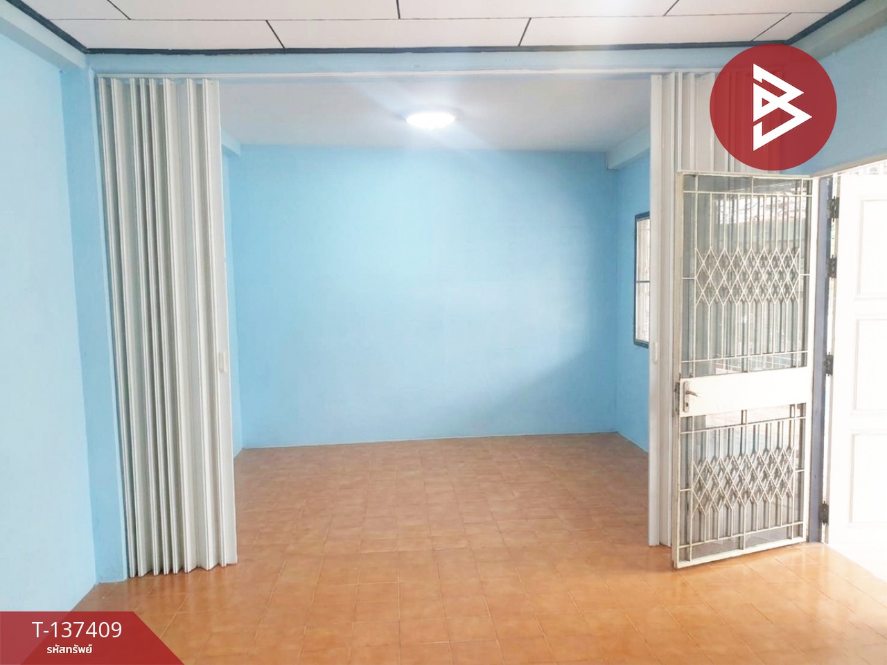 ขายทาวน์เฮ้าส์ 2 ชั้น เนื้อที่ 16.7 ตร.วา ถ.สวรรค์วิถี จ.นครสวรรค์ 4