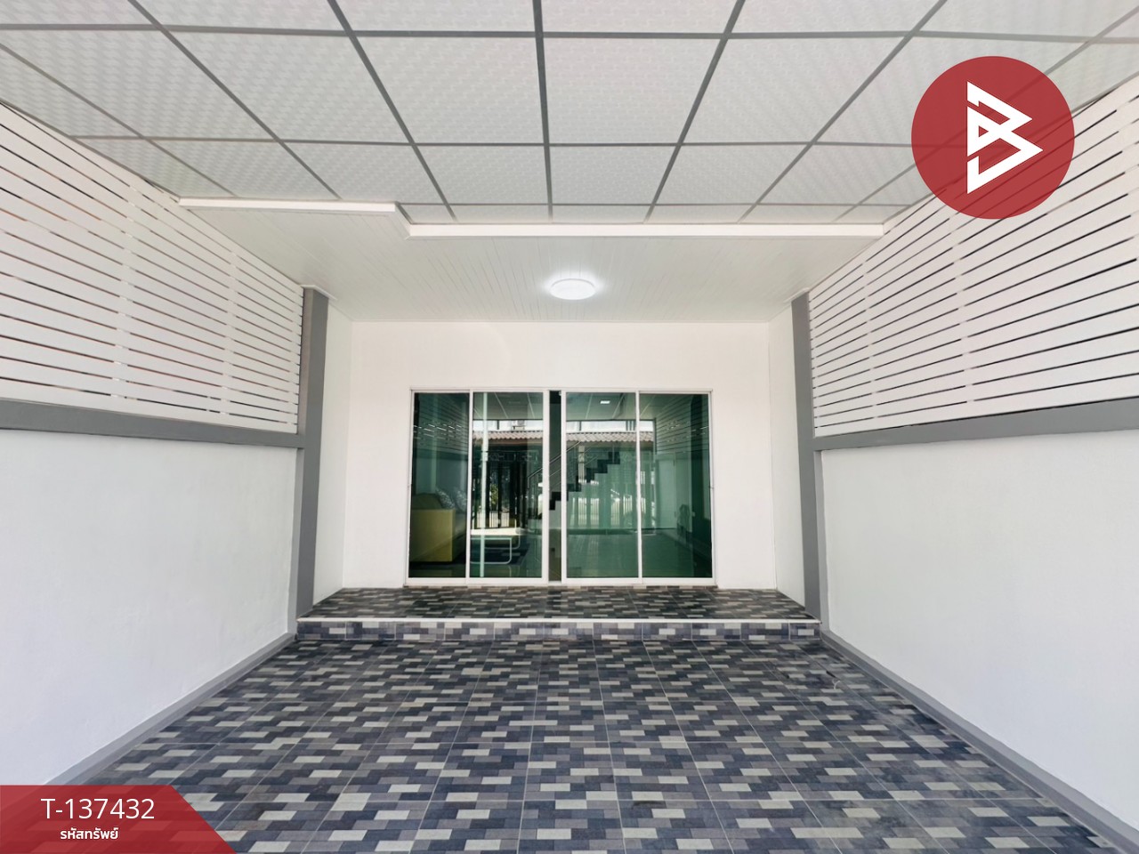 ขายทาวน์เฮ้าส์ หมู่บ้านเพชรทวี เพชรเกษม-ไร่ขิง นครปฐม 2