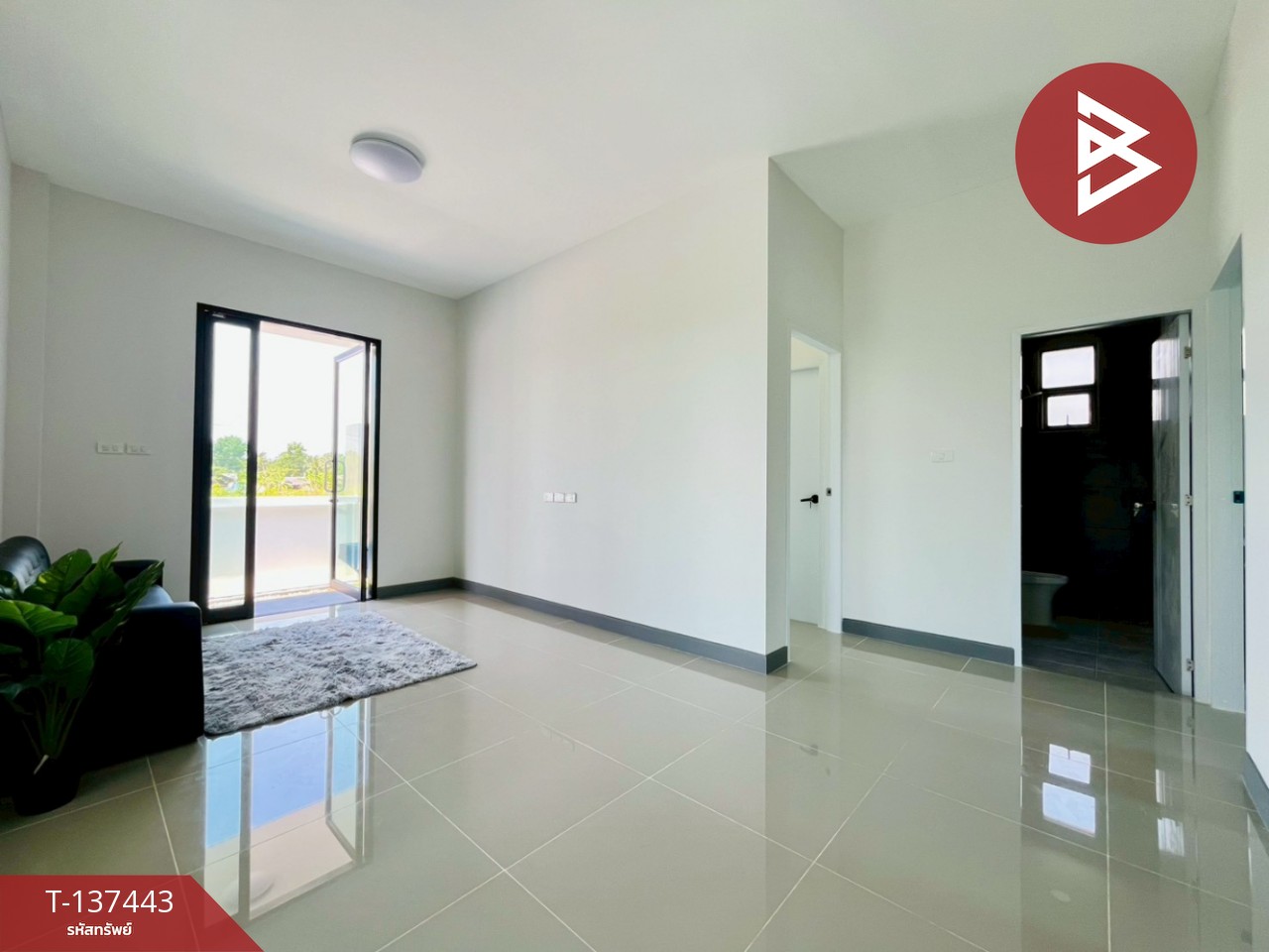 ขายบ้านเดี่ยวสไตล์โมเดิร์น เนื้อที่ 51.3 ตารางวา บ้านค่าย ระยอง ทำเลดี 5