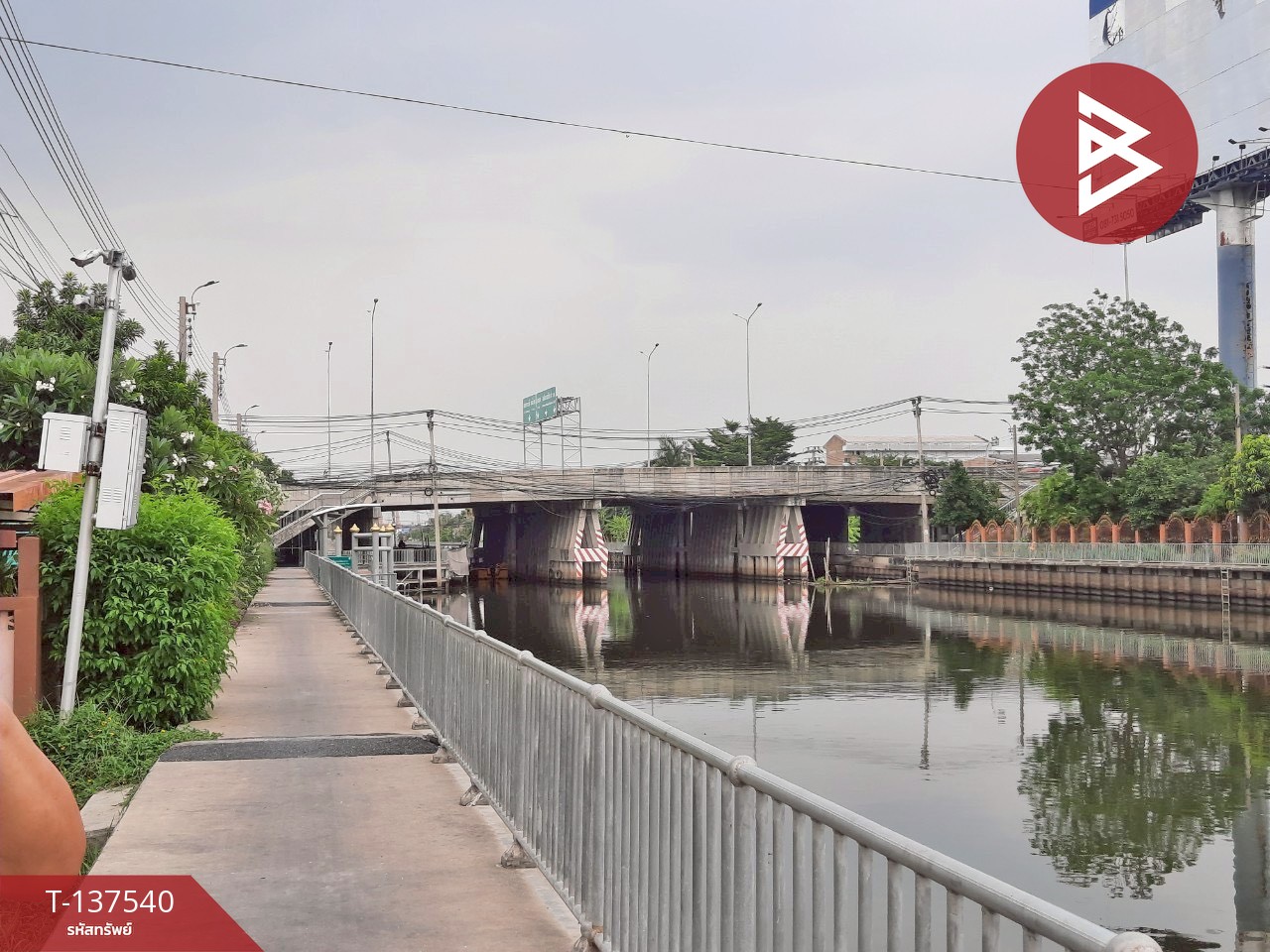 ขายด่วนบ้านเดี่ยว 2 ชั้น เนื้อที่ 150 ตร.วา ประเวศ กรุงเทพฯ 15