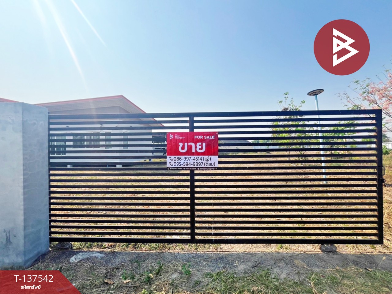 ขายบ้านเดี่ยวพร้อมที่ดิน เนื้อที่ 2 ไร่ 1 งาน 66.0 ตารางวา ดอนเจดีย์ สุพรรณบุรี 13