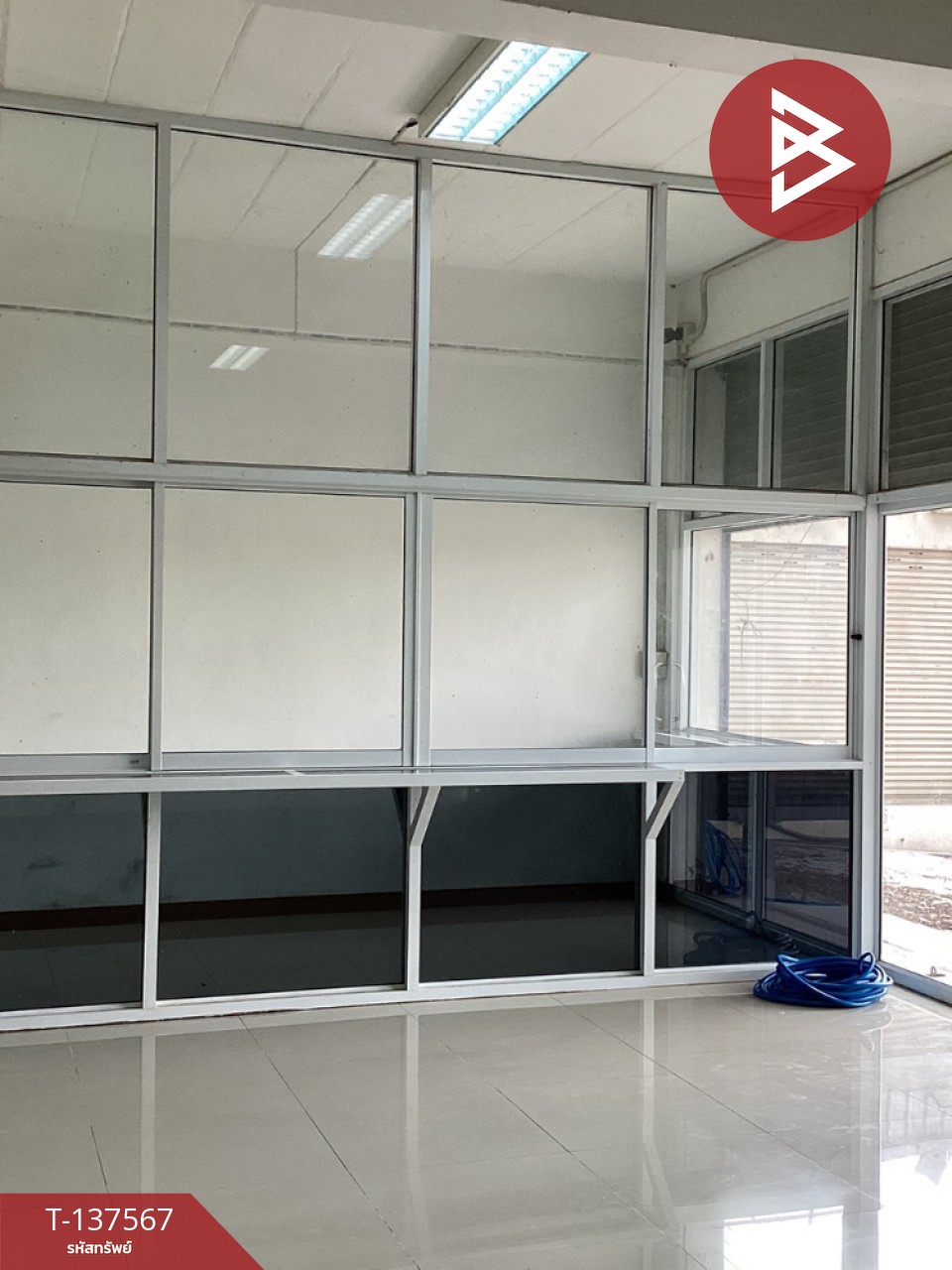 ขายด่วนอาคารพาณิชย์ 2 คูหา พระพุทธบาท สระบุรี ทำเลทอง ติดถนนใกล้แหล่งชุมชน 6