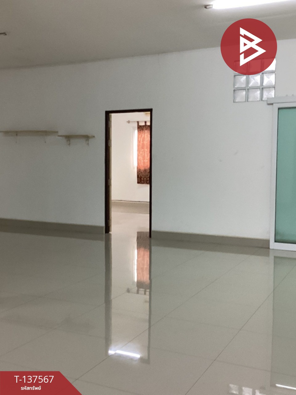 ขายด่วนอาคารพาณิชย์ 2 คูหา พระพุทธบาท สระบุรี ทำเลทอง ติดถนนใกล้แหล่งชุมชน 8