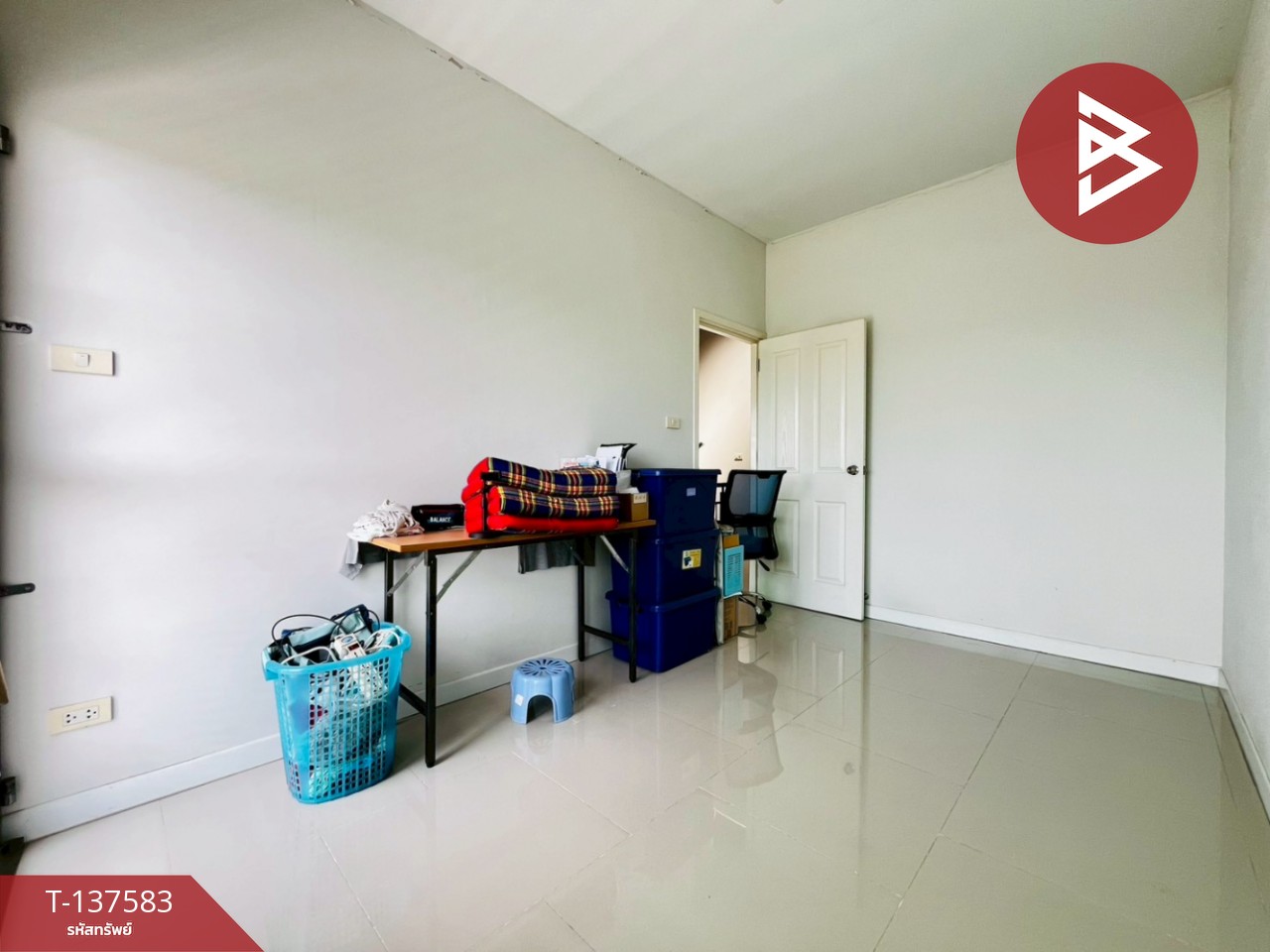 ขายทาวน์เฮ้าส์ 2 ชั้น หมู่บ้านแผ่นดินทอง ลิฟวิ่งโฮม มาบยางพร ระยอง 11