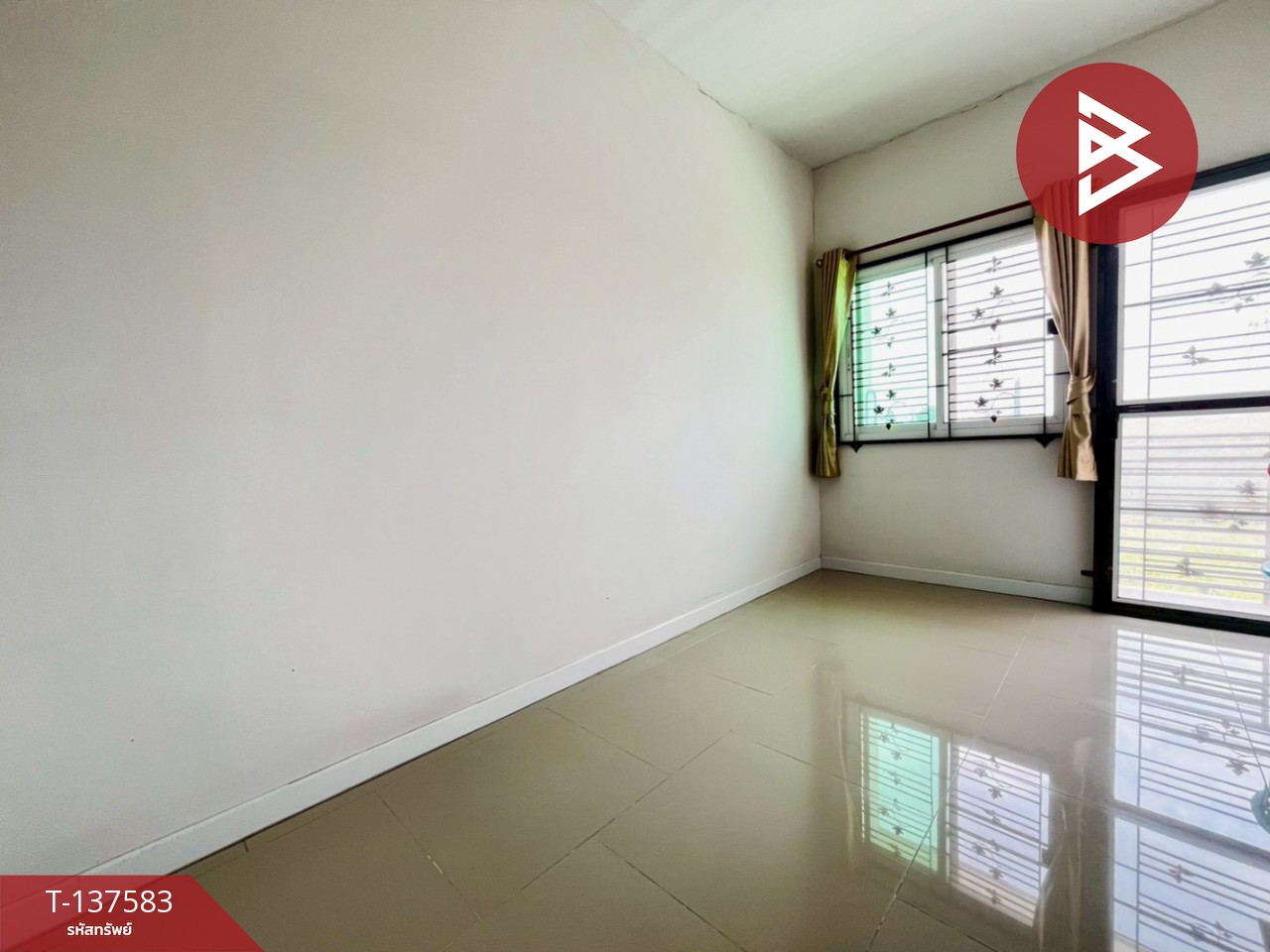 ขายทาวน์เฮ้าส์ 2 ชั้น หมู่บ้านแผ่นดินทอง ลิฟวิ่งโฮม มาบยางพร ระยอง 9