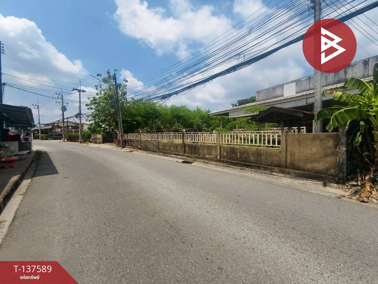 ขาย/เช่าบ้านเดี่ยวพร้อมที่ดิน เนื้อที่  1 ไร่ 2 งาน 35 ตร.วา วัดใหม่ จันทบุรี 1