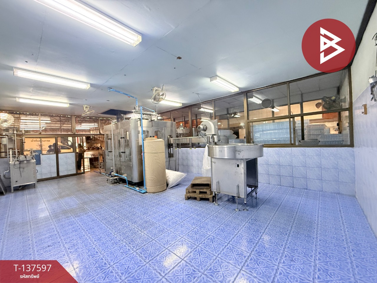 ขายโกดังพร้อมกิจการน้ำดื่ม เนื้อที่ 1 ไร่ 25 ตารางวา ดำเนินสะดวก ราชบุรี 6