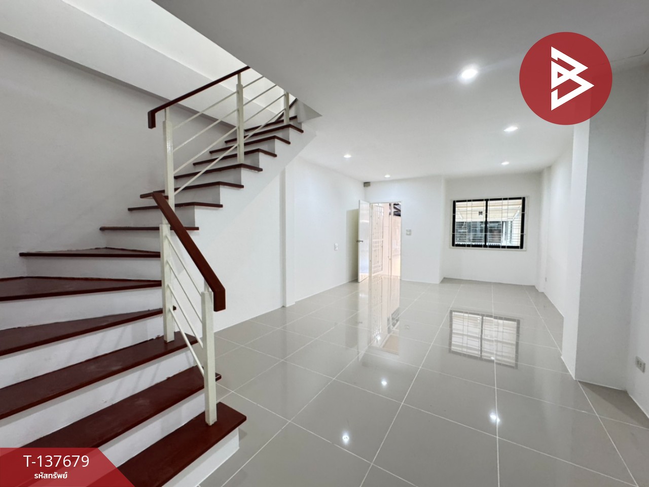 ขายทาวน์เฮ้าส์ หมู่บ้านดิโอโซน เทพารักษ์-บางบ่อ (The Ozone Theparak-Bangbor) สมุทรปราการ 9