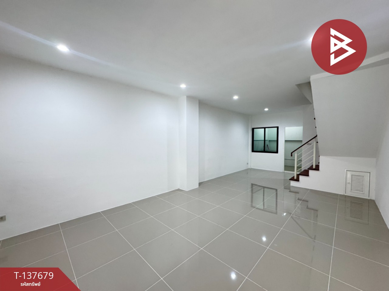 ขายทาวน์เฮ้าส์ หมู่บ้านดิโอโซน เทพารักษ์-บางบ่อ (The Ozone Theparak-Bangbor) สมุทรปราการ 5