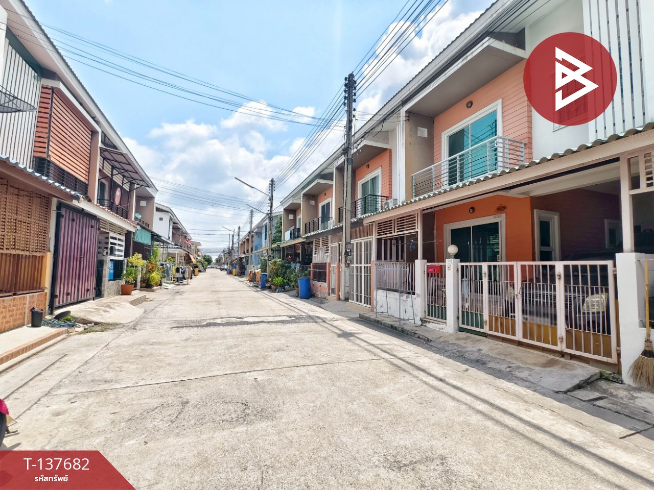 ขายทาวน์เฮ้าส์ หมู่บ้านวิเศษสุขนคร เฟส3 พันท้ายนรสิงห์ สมุทรสาคร 2