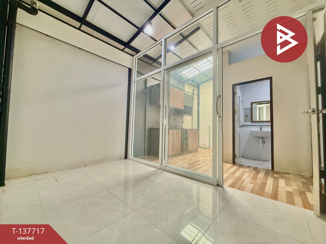 ขายทาวน์เฮ้าส์ หมู่บ้านนิราวิลล์ วิลเลจ เศรษฐกิจ-พันธุวงษ์ (Niraville Village Setthakit-Phanthuwong) สมุทรสาคร 10