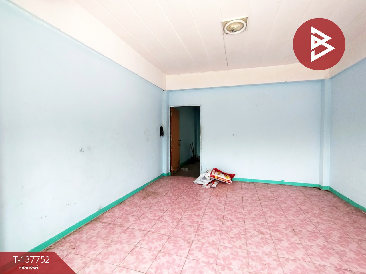 ขายด่วนอาคารพาณิชย์ 4 ชั้น เนื้อที่ 23.5 ตร.วา สมุทรสาคร ติดถนนหน้าหมู่บ้านจิตราเพลส 13