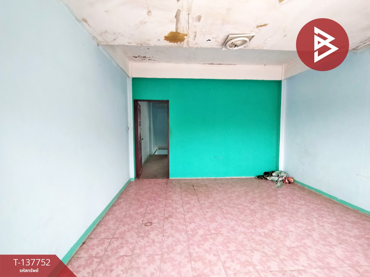 ขายด่วนอาคารพาณิชย์ 4 ชั้น เนื้อที่ 23.5 ตร.วา สมุทรสาคร ติดถนนหน้าหมู่บ้านจิตราเพลส 12