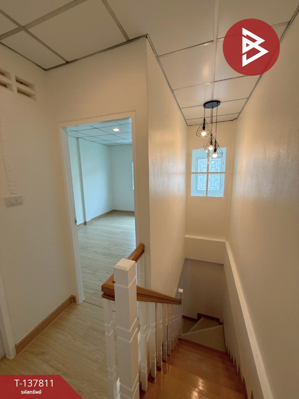 ขายทาวน์เฮ้าส์ หมู่บ้านวโรชา4 บางเสาธง สมุทรปราการ พร้อมเข้าอยู่ 7