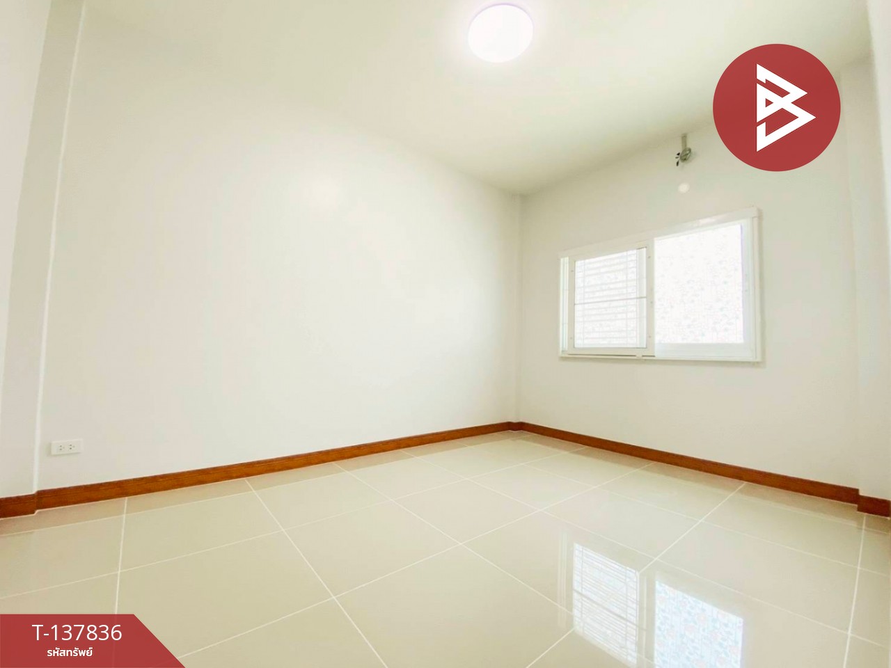 ขายทาวน์เฮ้าส์ หมู่บ้านมิราเคิล วิลเลจ สมุทรสาคร 13