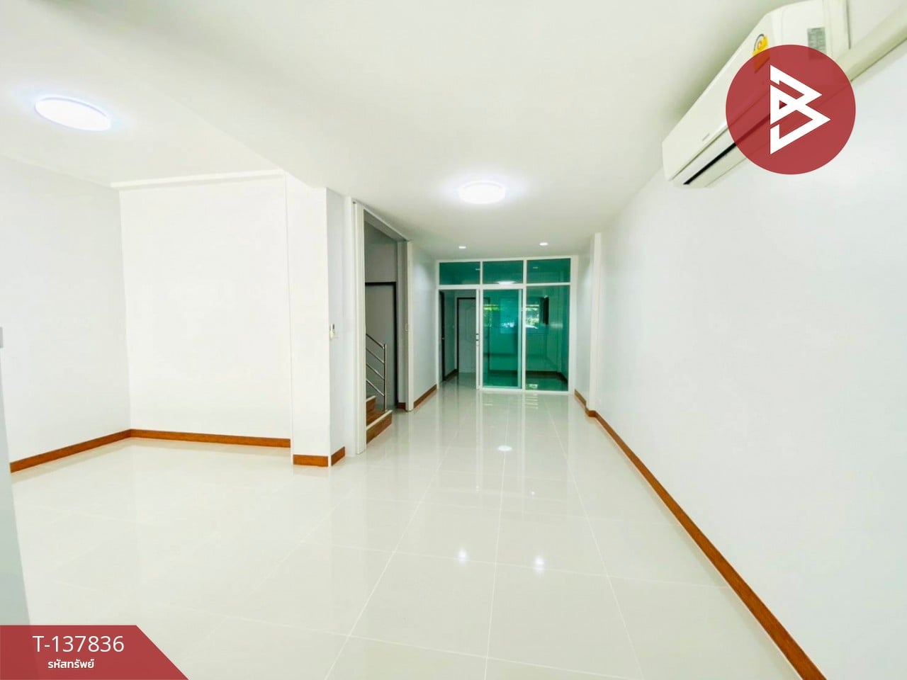 ขายทาวน์เฮ้าส์ หมู่บ้านมิราเคิล วิลเลจ สมุทรสาคร 7