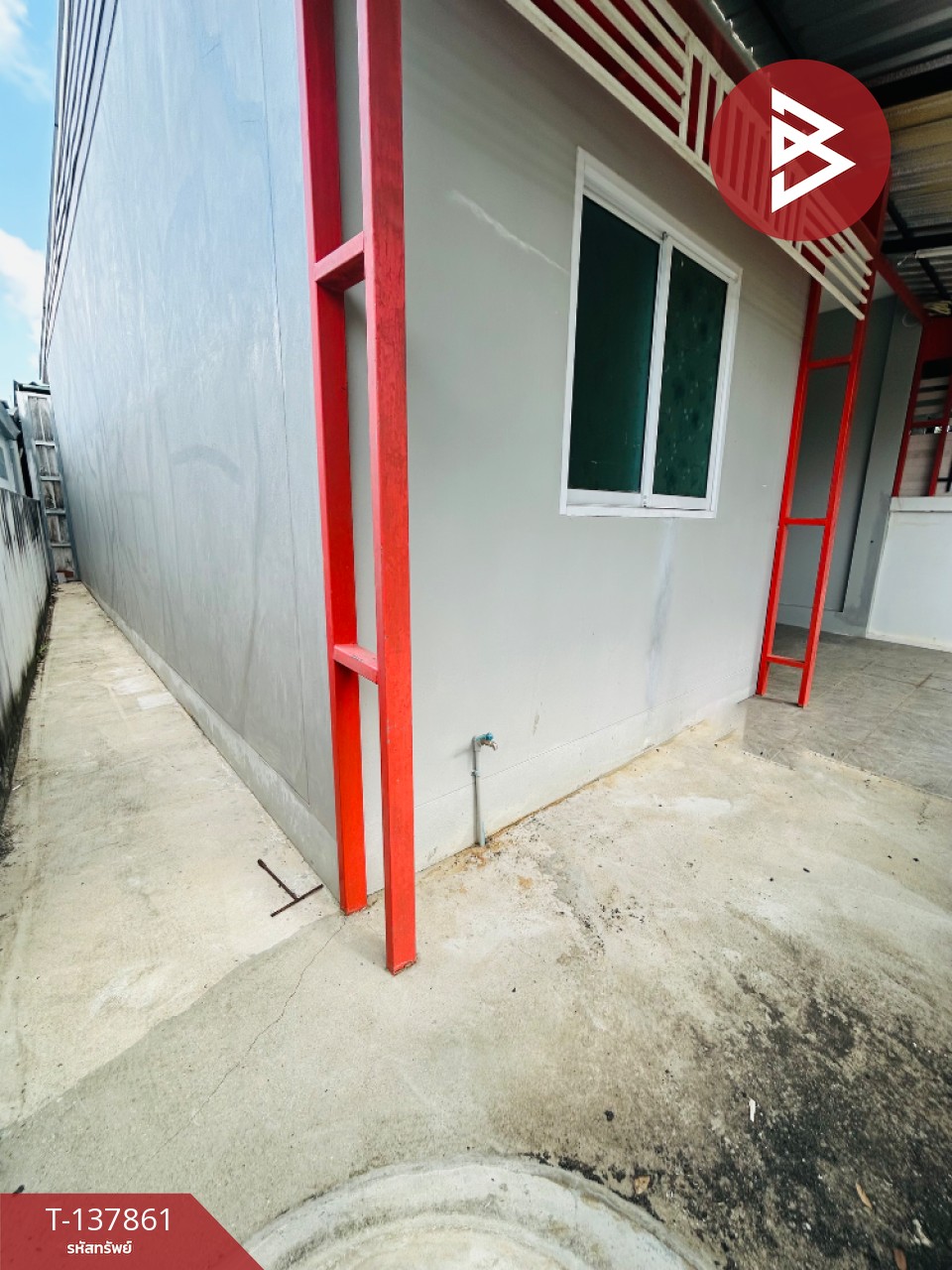 ขายทาวน์เฮ้าส์ชั้นเดียว เนื้อที่ 22.2 ตารางวา หมู่บ้านสวย เกาะขวาง จันทบุรี ทำเลดีแหล่งชุมชน 11