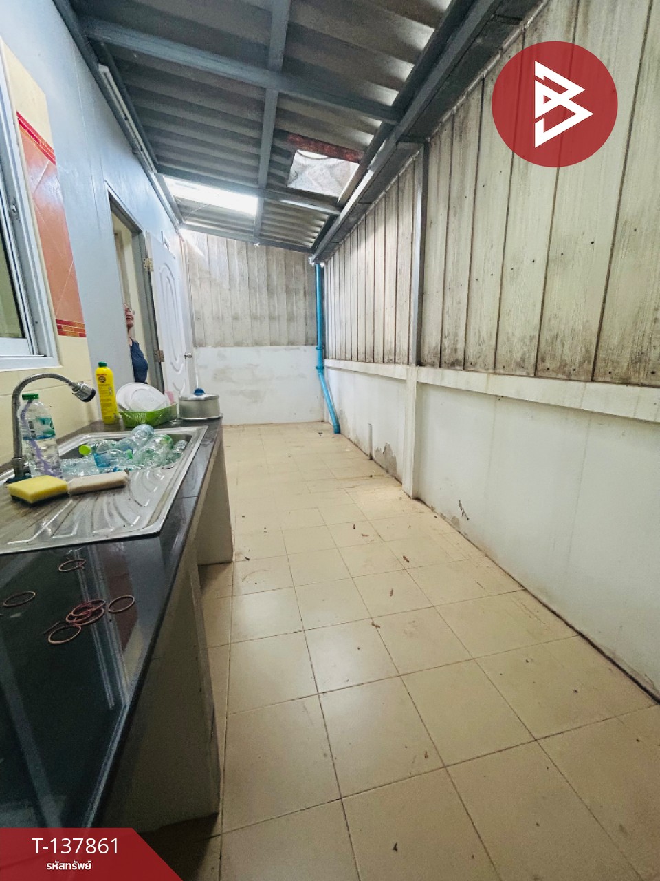 ขายทาวน์เฮ้าส์ชั้นเดียว เนื้อที่ 22.2 ตารางวา หมู่บ้านสวย เกาะขวาง จันทบุรี ทำเลดีแหล่งชุมชน 9