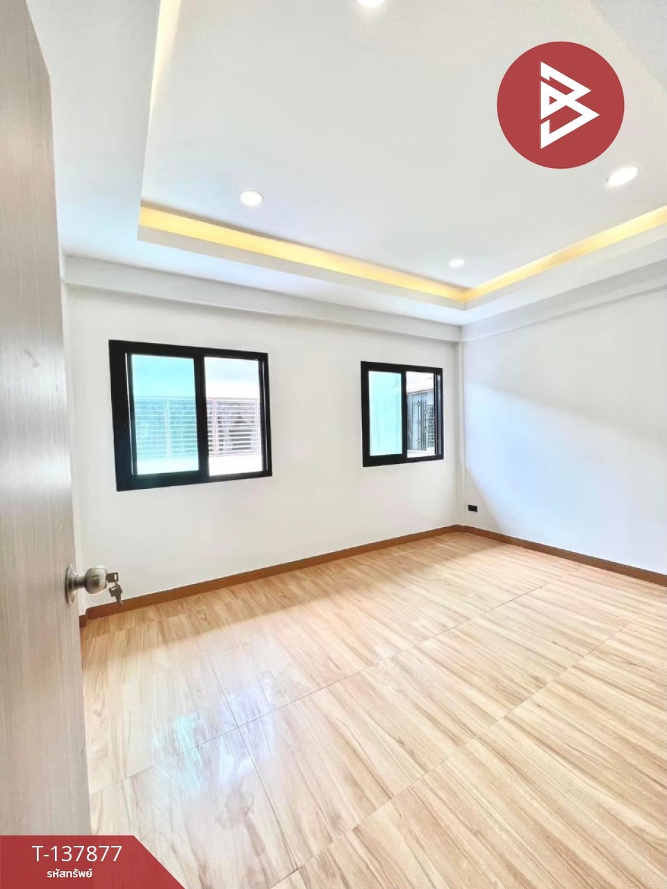 ขายทาวน์เฮ้าส์ หมู่บ้านชมฟ้าวรางกูล รังสิต-คลอง 2 ปทุมธานี 12