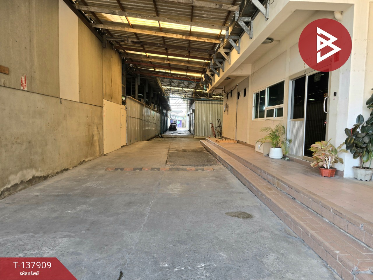 ขายโกดังพร้อมออฟฟิศ เนื้อที่ 3 ไร่ 75 ตร.วา พระสมุทรเจดีย์ สมุทรปราการ 8