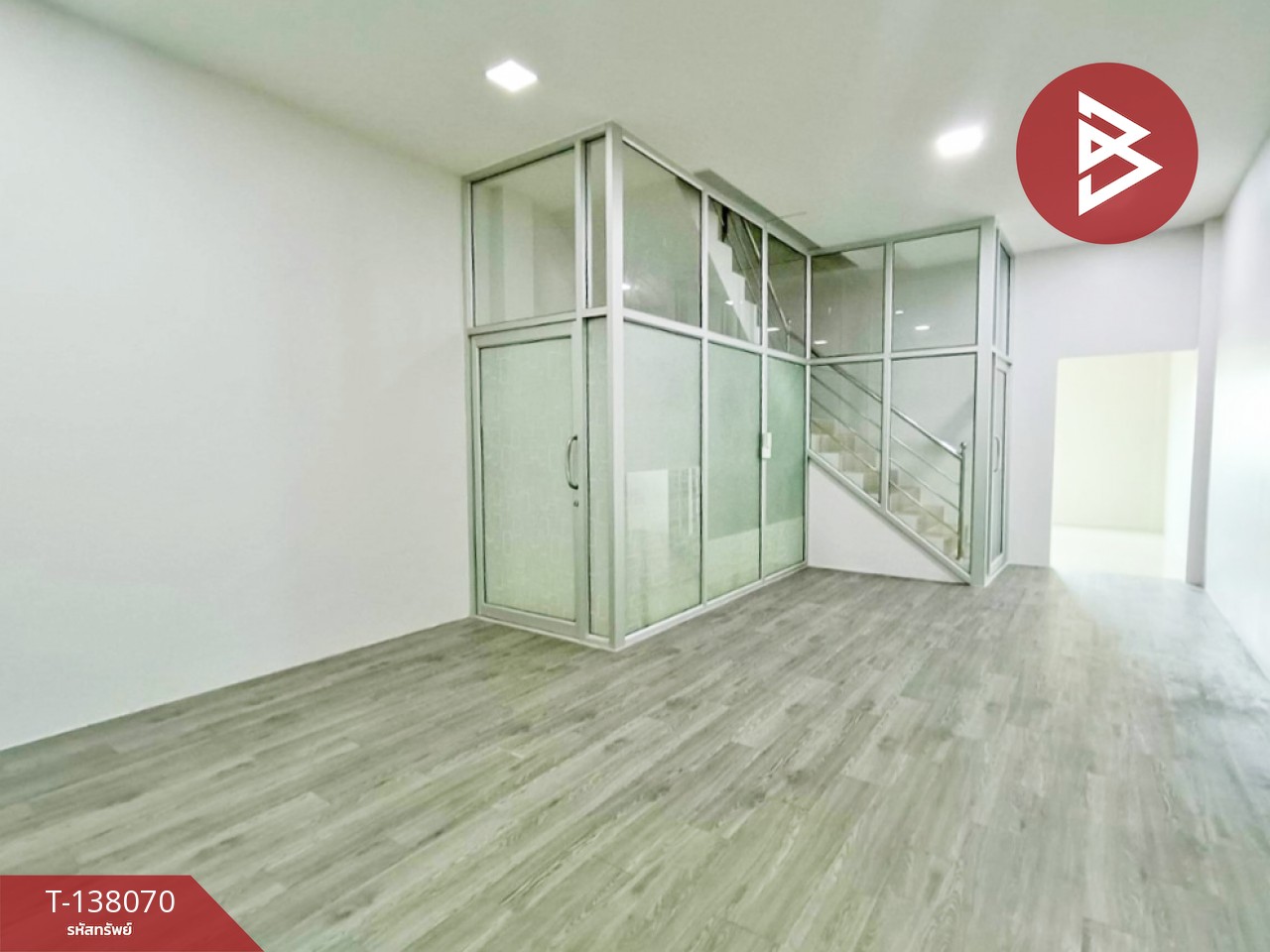 ขายอาคารพาณิชย์ 3 ชั้น เนื้อที่ 30 ตร.วา ท้ายหาด สมุทรสงคราม 7