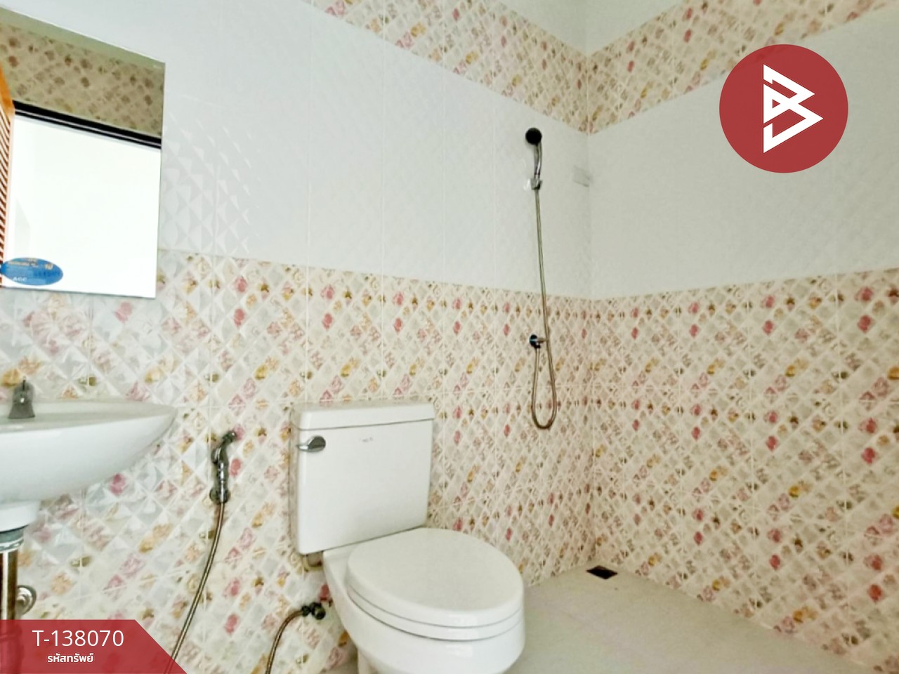 ขายอาคารพาณิชย์ 3 ชั้น เนื้อที่ 30 ตร.วา ท้ายหาด สมุทรสงคราม 13