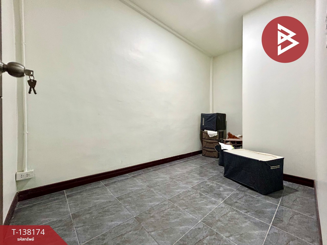 ขายทาวน์เฮ้าส์ หมู่บ้านร่มโพธิ์ 3 ซอยศรีด่าน 15-17 ศรีนครินทร์ รีโนเวทใหม่ 9