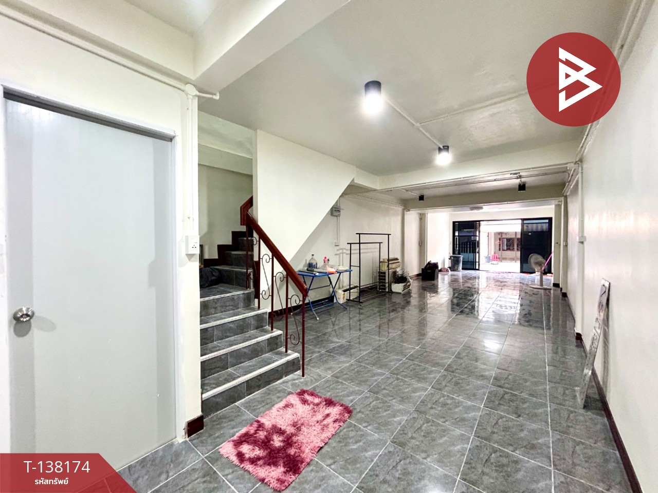 ขายทาวน์เฮ้าส์ หมู่บ้านร่มโพธิ์ 3 ซอยศรีด่าน 15-17 ศรีนครินทร์ รีโนเวทใหม่ 4