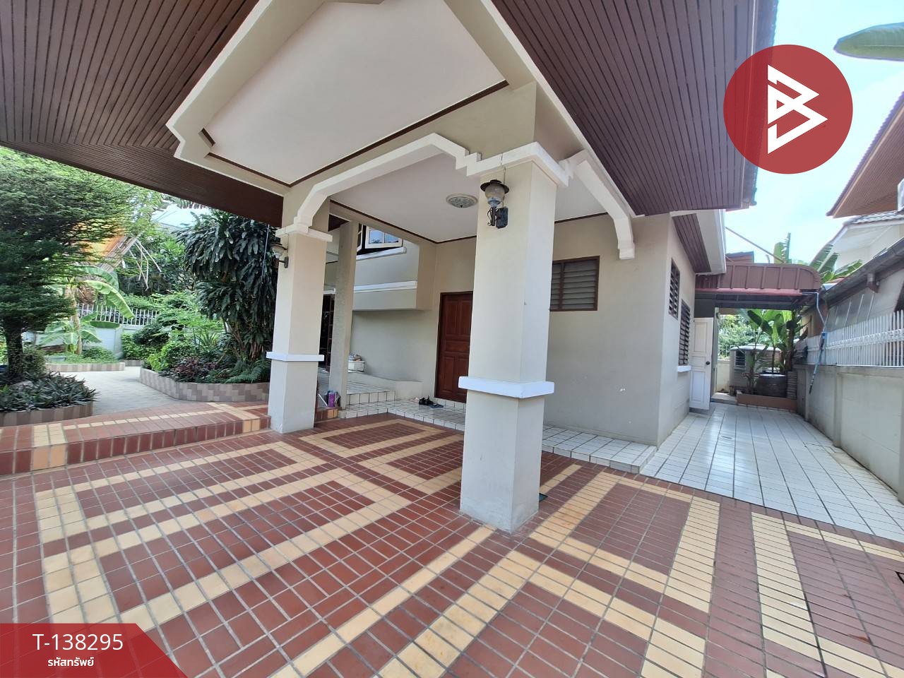 ขายด่วนบ้านเดี่ยวหลังใหญ่ หมู่บ้านปรีชา ศรีนครินทร์-หนามแดง สมุทรปราการ 2