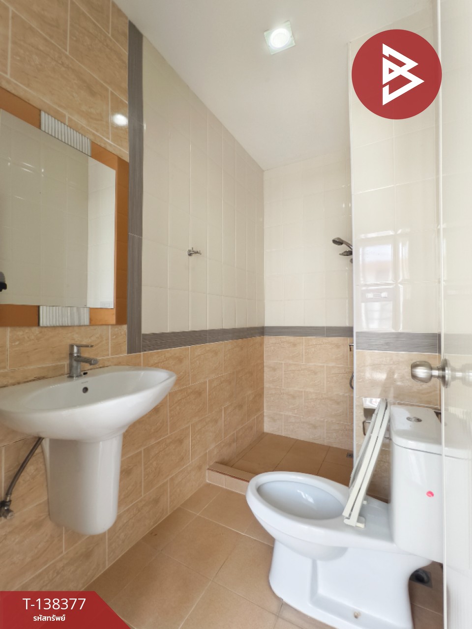 ขายทาวน์เฮ้าส์ หมู่บ้านโกลเด้นทาวน์ พระราม2 (Golden Town Rama2) สมุทรสาคร 15