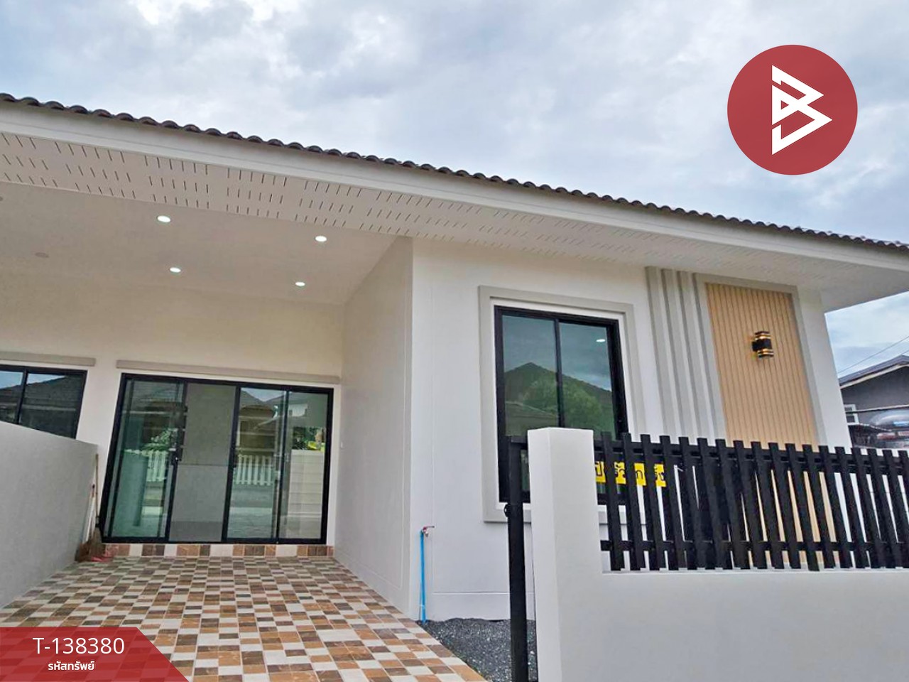 ขายบ้านแฝดชั้นเดียว เนื้อที่ 31.1 ตร.วา ตลาด จันทบุรี 2