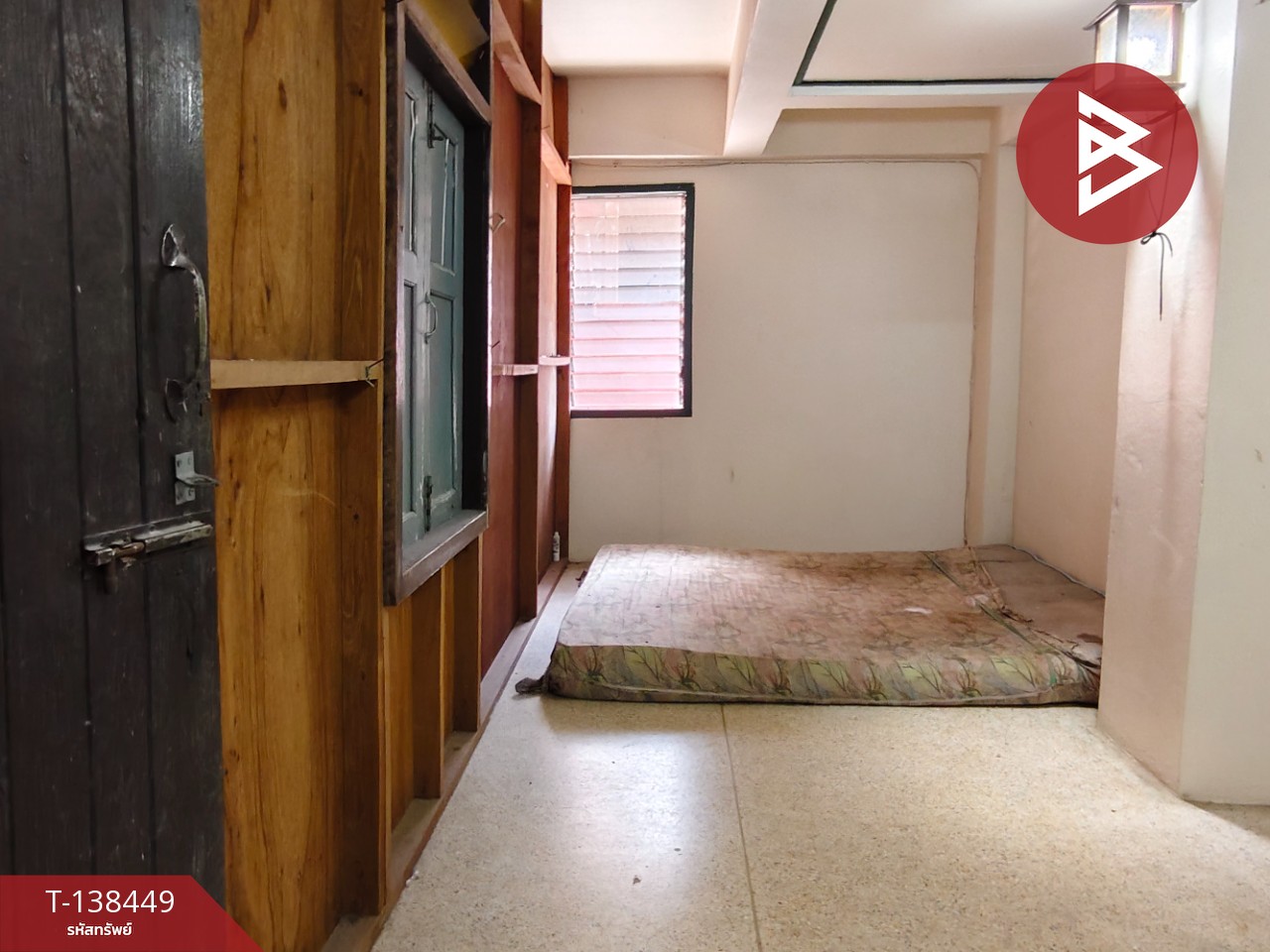 ขายอาคารพาณิชย์หลังมุม 2 ชั้น ต.โพธิ์เสด็จ นครศรีธรรมราช อยู่ใกล้โรงพยาบาลสัตว์สะพานยาว 8