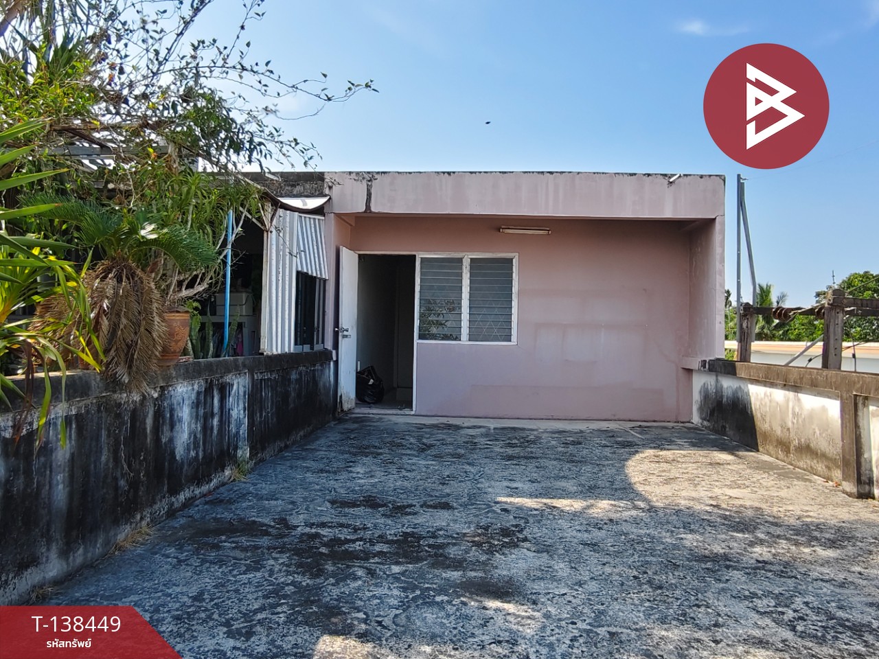 ขายอาคารพาณิชย์หลังมุม 2 ชั้น ต.โพธิ์เสด็จ นครศรีธรรมราช อยู่ใกล้โรงพยาบาลสัตว์สะพานยาว 14