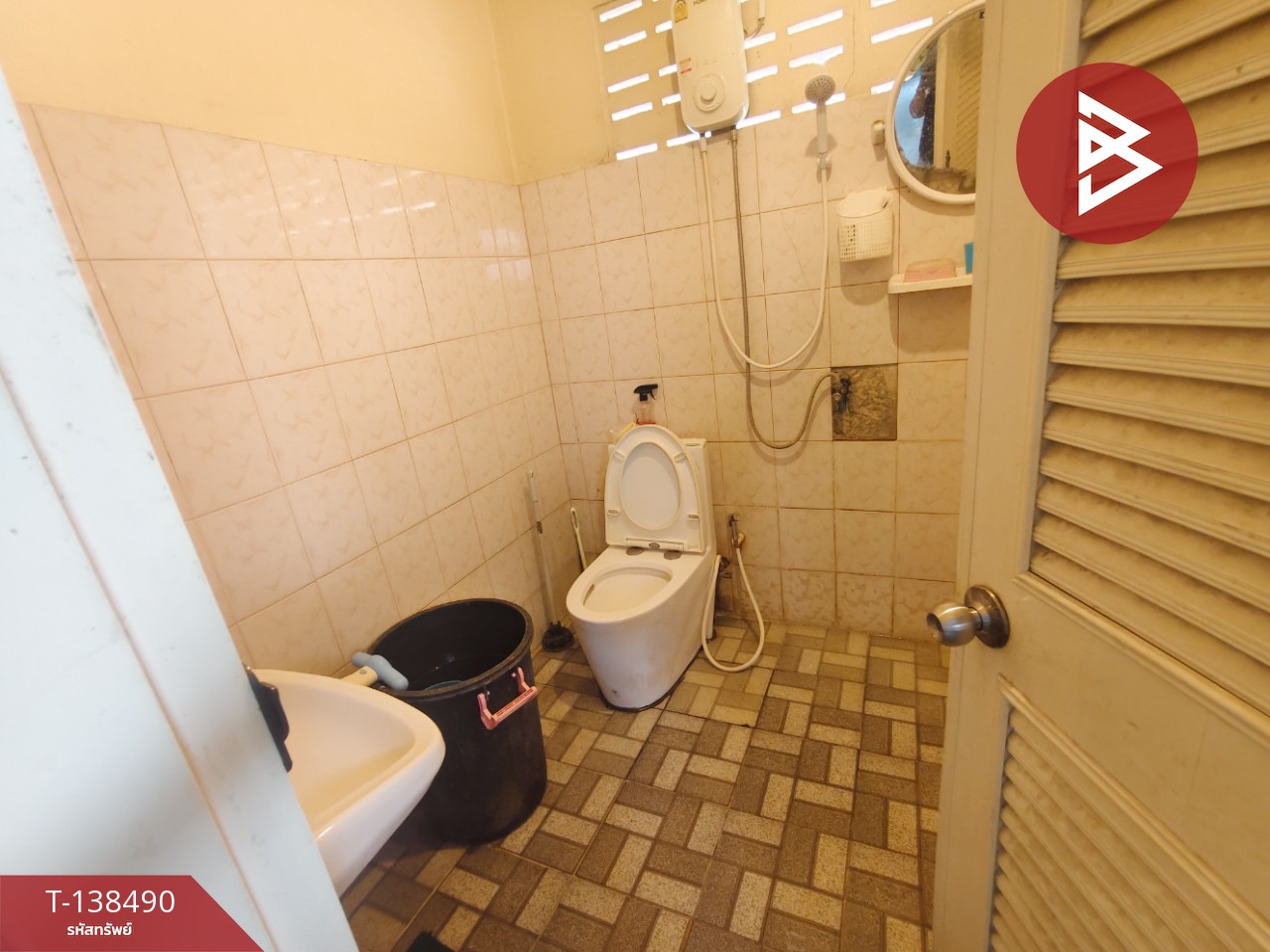 ขายบ้านแฝดชั้นเดียว เนื้อที่ 47 ตร.วา ต.บางพระ จ.ฉะเชิงเทรา แหล่งชุมชน 8