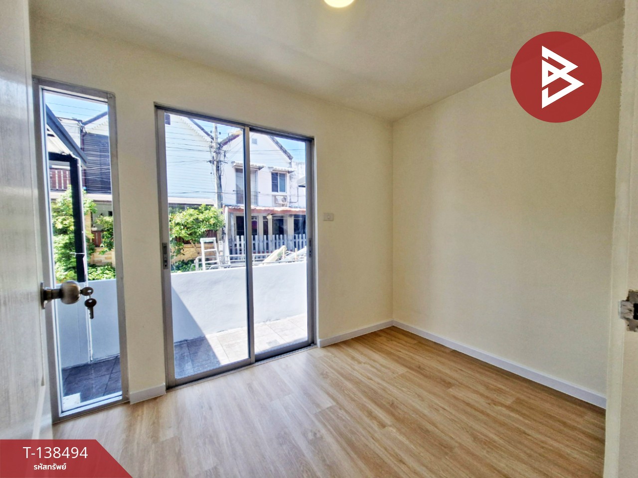 ขายบ้านแฝด หมู่บ้านไรมอนด์พาร์ค บางปลา (Raimon Park) สมุทรปราการ รีโนเวทใหม่ พร้อมอยู่ 6