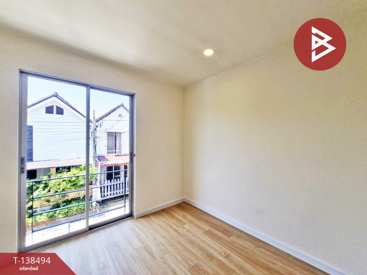 ขายบ้านแฝด หมู่บ้านไรมอนด์พาร์ค บางปลา (Raimon Park) สมุทรปราการ รีโนเวทใหม่ พร้อมอยู่ 9