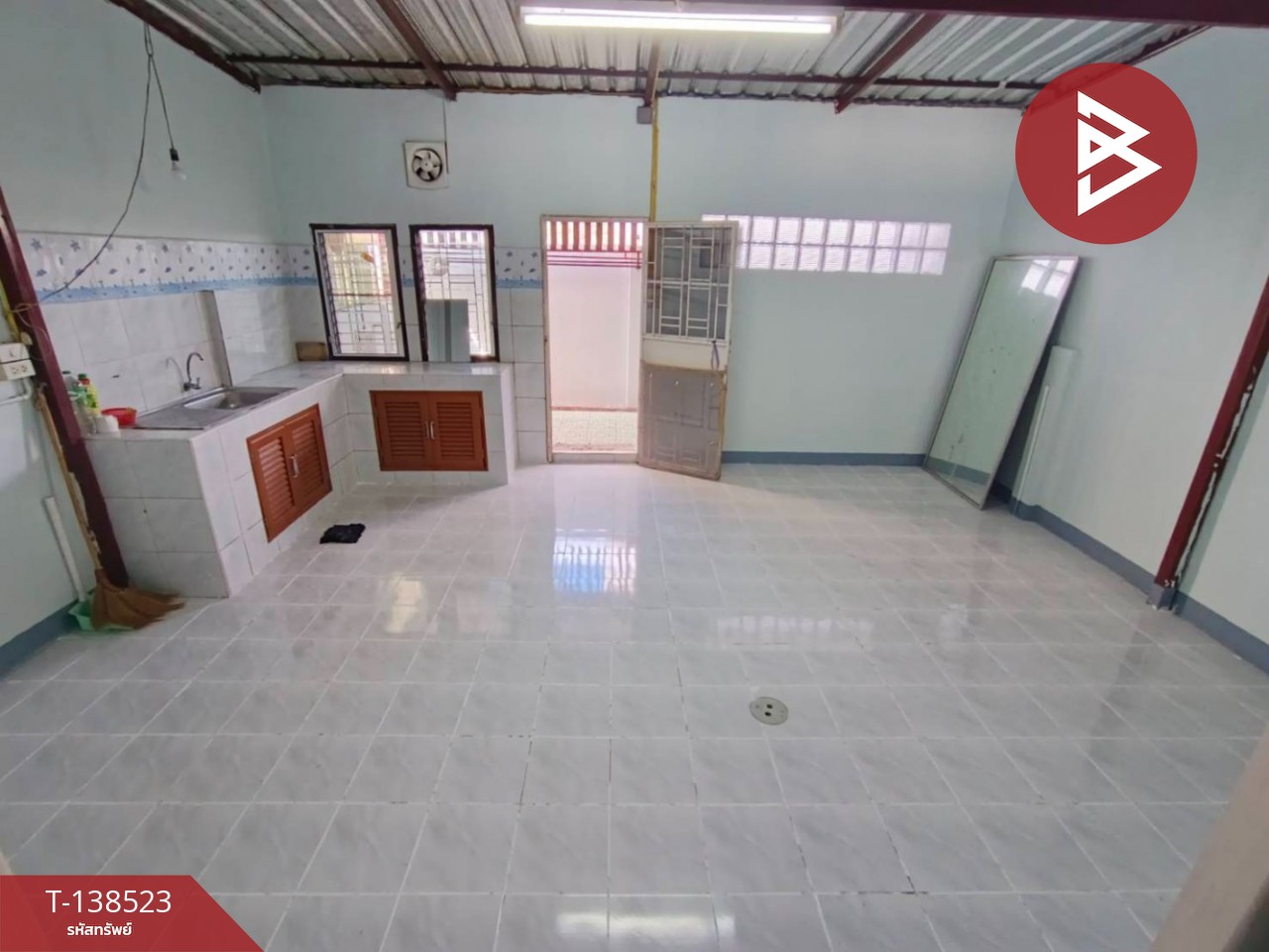 ขายทาวน์เฮ้าส์ หมู่บ้านสิรารมย์พลัส มอเตอร์เวย์ (Sirarom Plus Motorway) ฉะเชิงเทรา 6